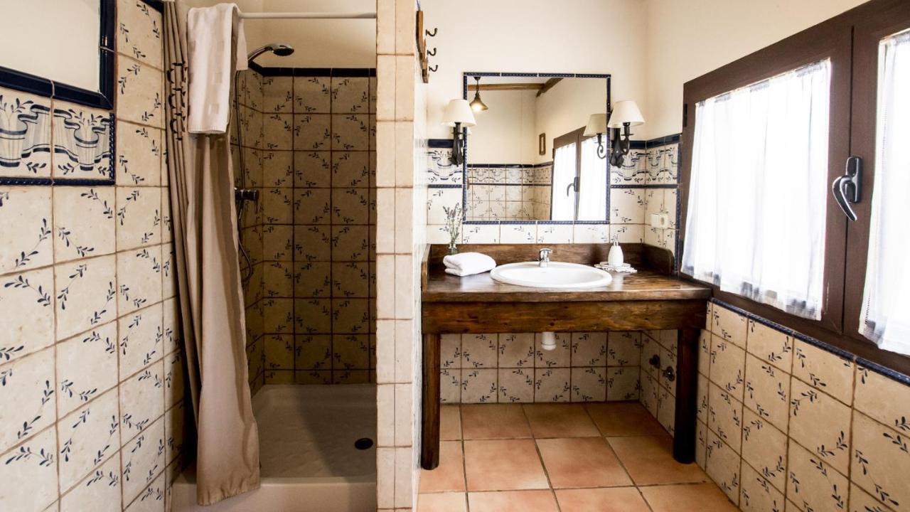 La Casa De La Estacion Hotel Sarrión Buitenkant foto