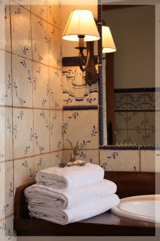 La Casa De La Estacion Hotel Sarrión Kamer foto